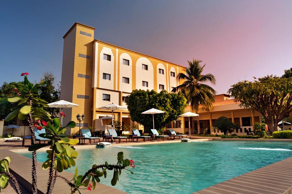 Dunia Hotel Bamako Centre Esterno foto